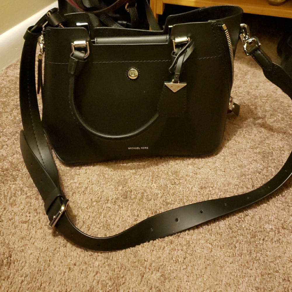 Michael Kors crossbody